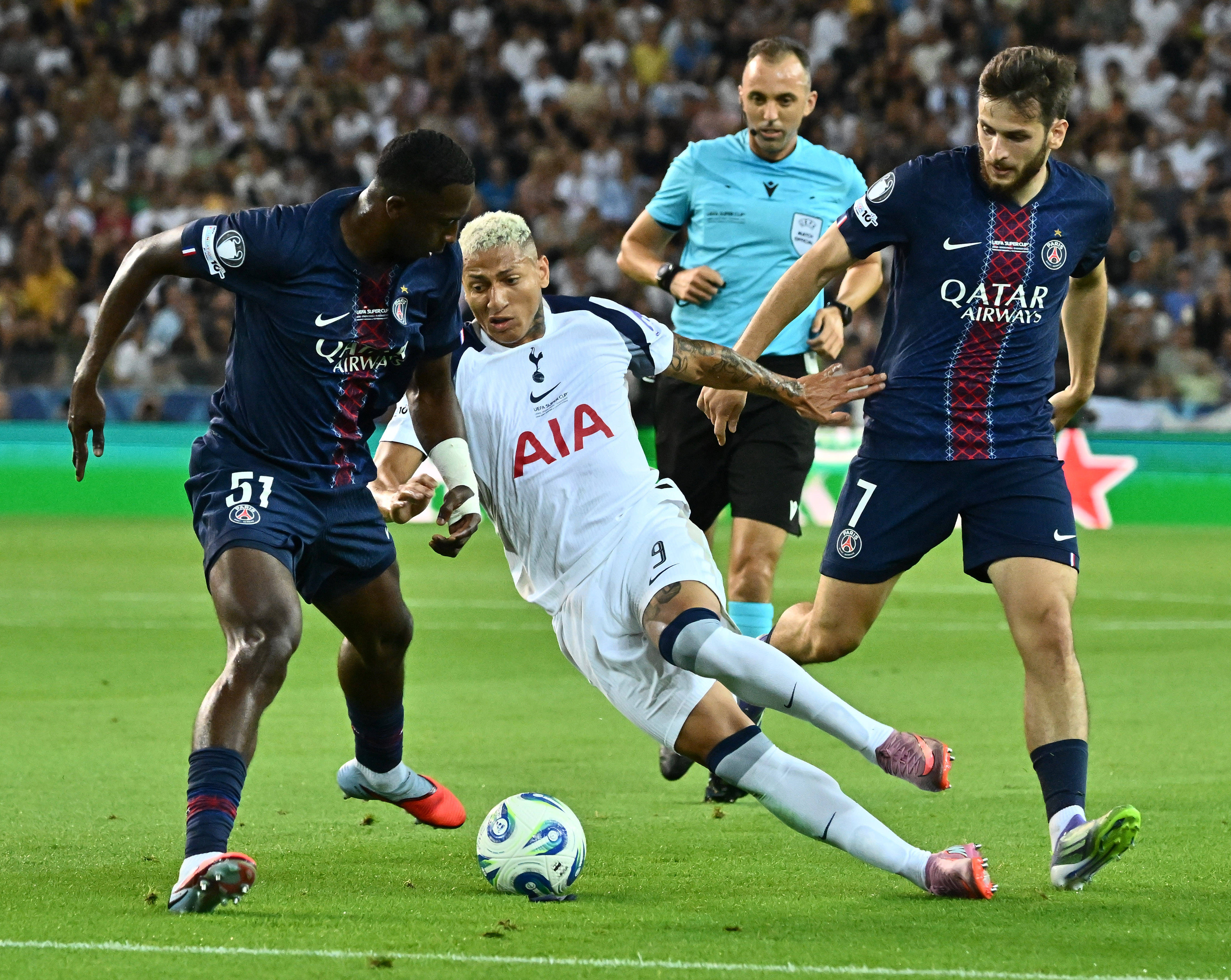 C7娱乐下载-巴黎圣日耳曼的比赛