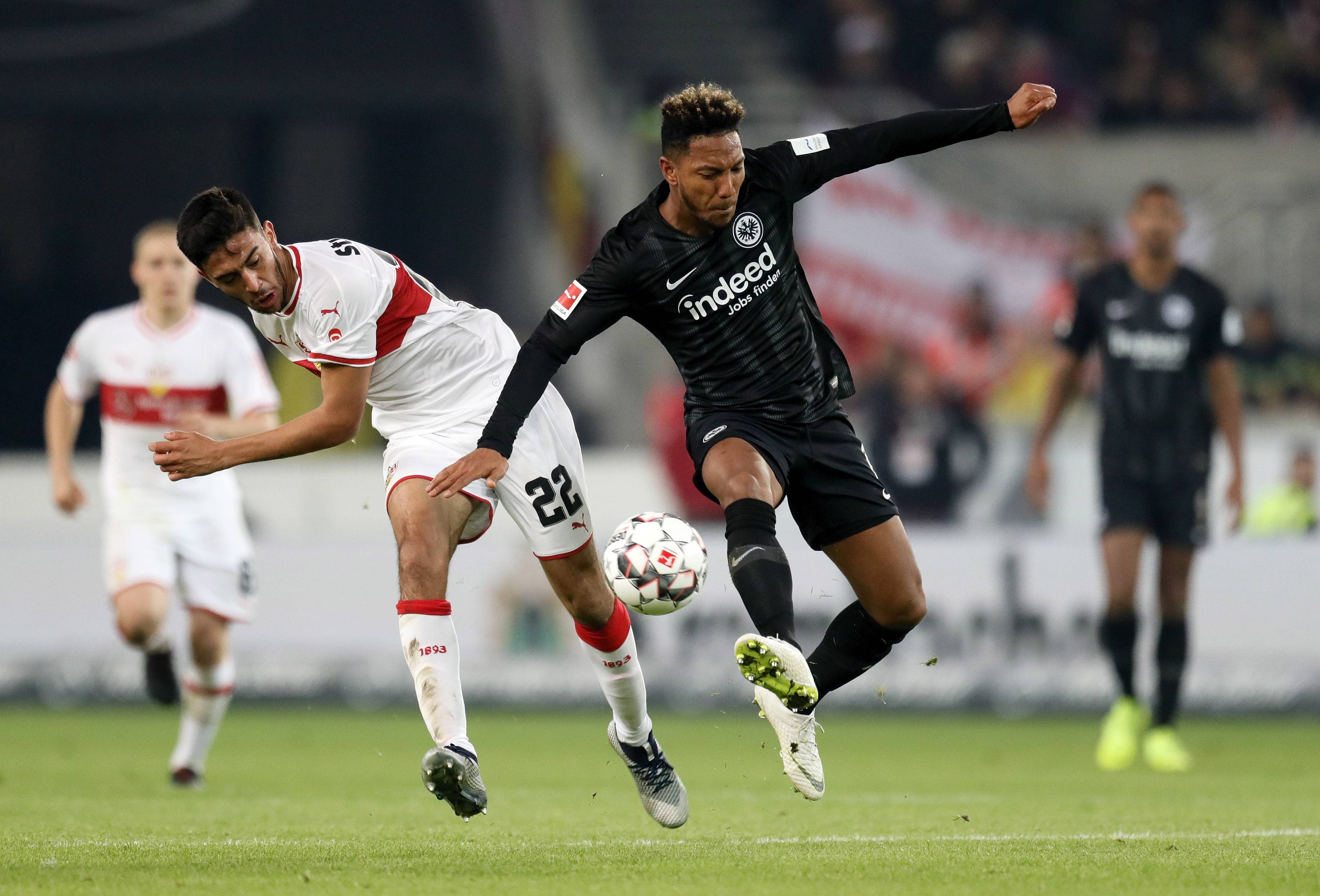 包含莱斯特城主场大胜，反弹迹象明显的词条